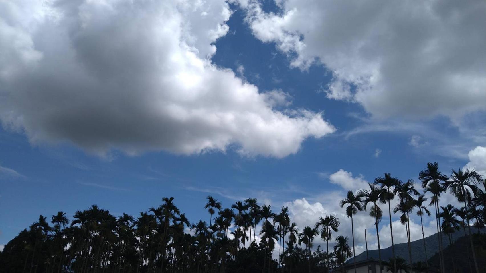 時間煮雨包棟民宿 Yuchi Exteriör bild